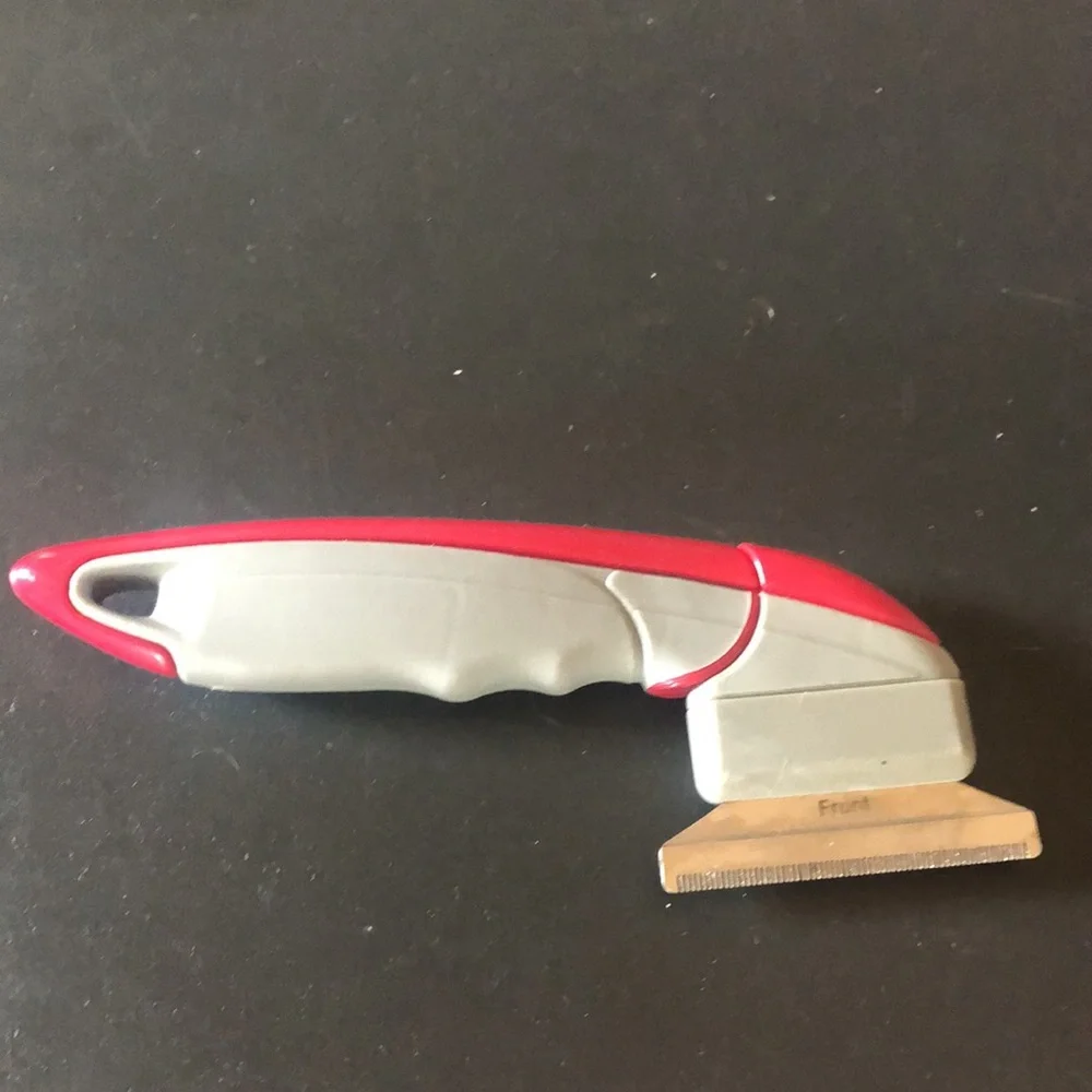 Shed Ender Grooming Tools, Good Condition